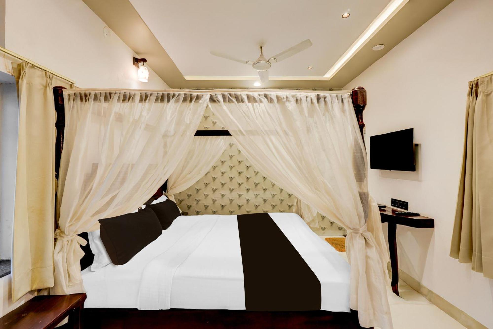 Hotel O Lake N Hill View Udaipur Esterno foto
